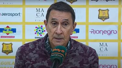 “Tengo que hablar con los jugadores”: Guimarães, frustrado tras caída de América
