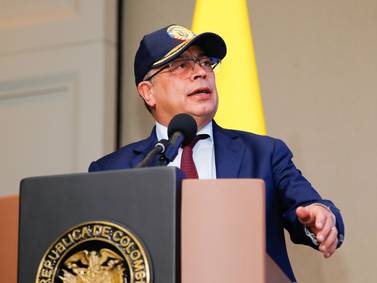 Presidente Petro decreta Día Cívico en Colombia por falta de agua en Colombia