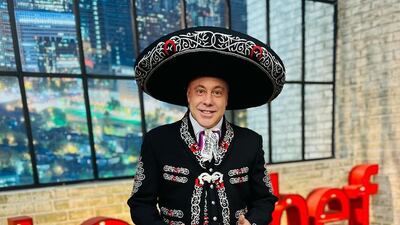 “Siga de chef”: Jorge Rausch se disfrazó de mariachi y le dieron palo por su look