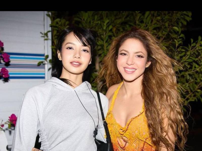 Shakira y Lisa de BLACKPINK estarían preparando colaboración