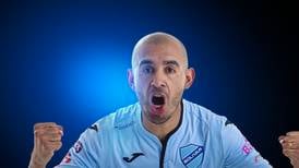 Copa Sudamericana: un ex seleccionador uruguayo, la sensación colombiana y Marcos Riquelme desafían a los equipos chilenos