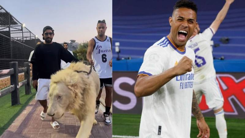 Mariano Díaz, futbolista, pasea con un león por las calles de Dubái.