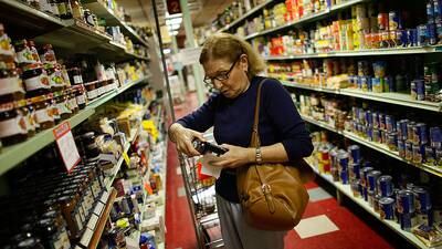 Adiós a las chucherías y gaseosas: 21 productos de la canasta familiar aumentarán de precio por el ‘impuesto saludable’
