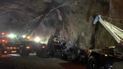 ¿Se reabrirá el túnel? Fue sacado tractocamión que explotó en fatal accidente en la vía Bogotá-Villavicencio