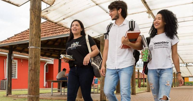 Brasil ofrece cupos gratuitos en universidad pública para colombianos