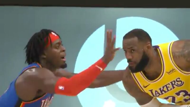 LeBron James en Lakers vs. Thunder