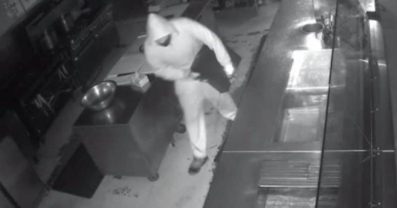 En lugar de denunciarlo, hombre ofreció trabajo a ladrón que robó en su restaurante