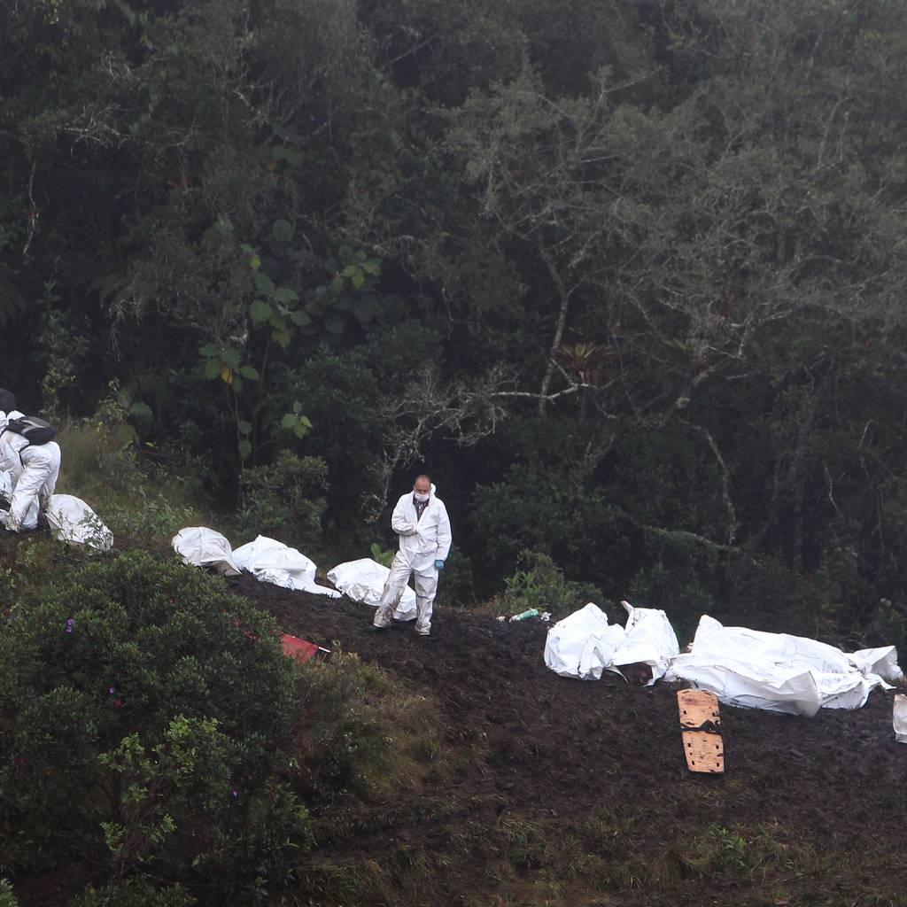 Las imágenes de la tragedia del Chapecoense que recorren el mundo –  Publimetro Colombia