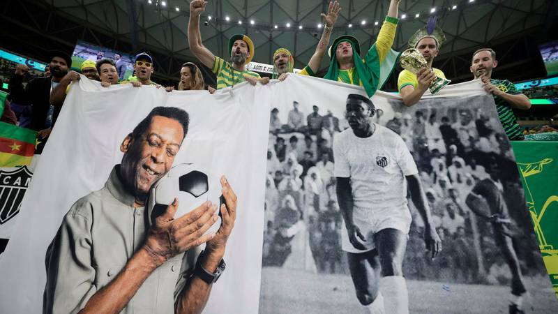 Santos anunció homenaje que le hará a Pelé el próximo año.