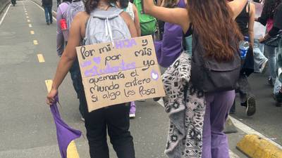 Marchas del Día de la Mujer en Bogotá: se eleva tensión entre manifestantes y la fuerza pública