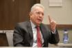 “Ni en Chile están jugando con la salud”: Uribe sobre riesgo para las EPS