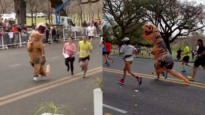 Corredor terminó la Maratón de Buenos Aires disfrazado de dinosaurio