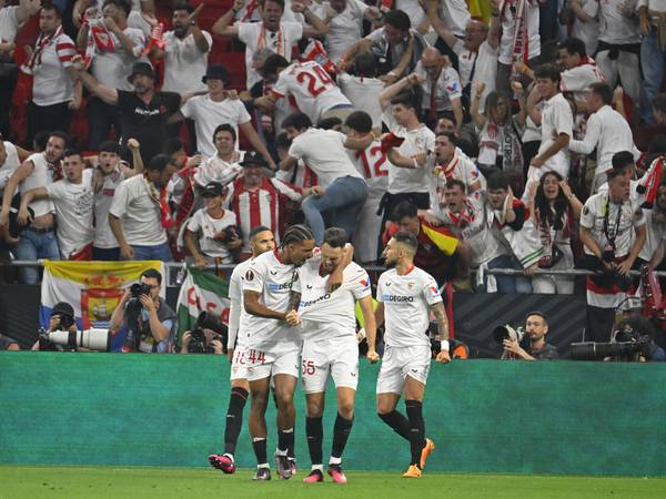 ¡El ‘Rey’ de la Europa League! Sevilla vence en penales a la Roma de Mourinho y se corona campeón