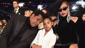 Beyoncé causa polémica por ponerle zapatos altos a su hija de 6 años
