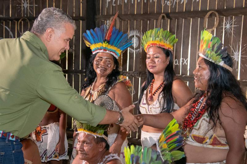 Iván Duque con comunidades indígenas en Leticia, Amazonas