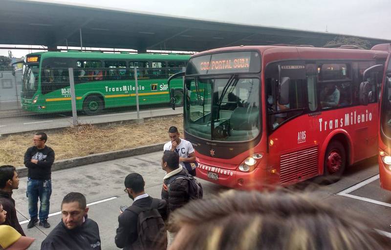 paso de buses de Transmilenio