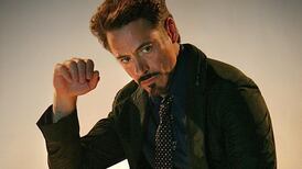 Robert Downey Jr. sorprende con su nuevo aspecto 