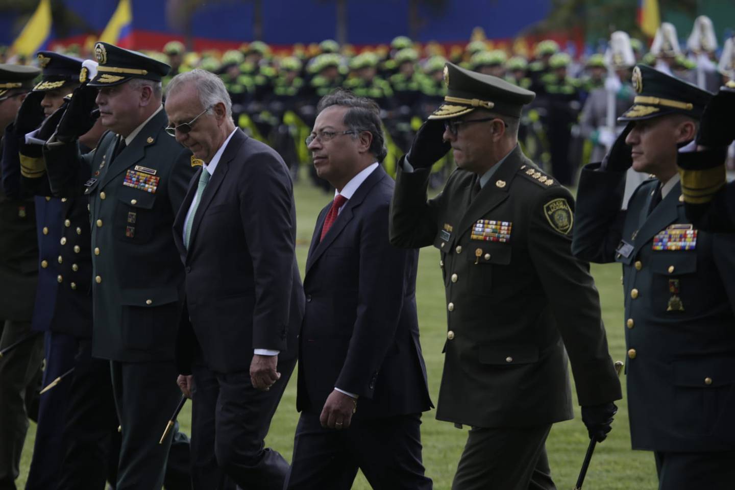 El presidente Gustavo Petro en ceremonia de entrega de mando a la Policía.