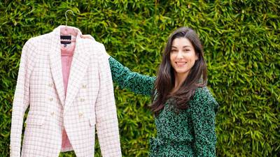 El mercado de la ropa de mujer de segunda mano, una opción de consumo sostenible 