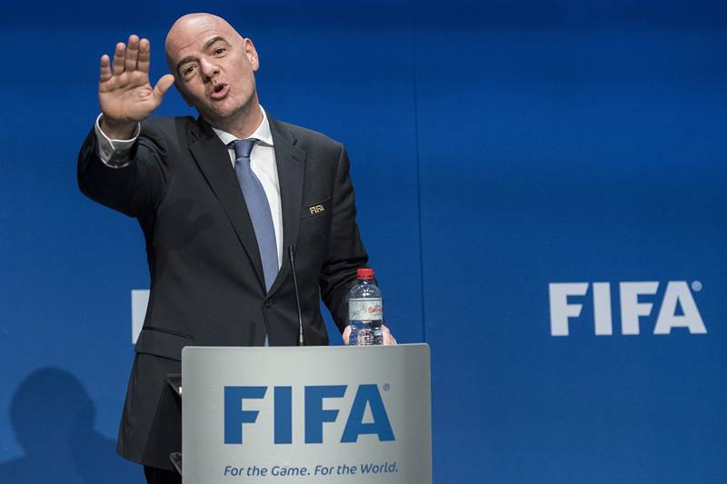 FIFA planea eliminar el fuera de lugar