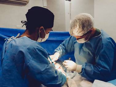Médico que realizó la cirugía de joven que murió tras rinoplastia habló de lo sucedido