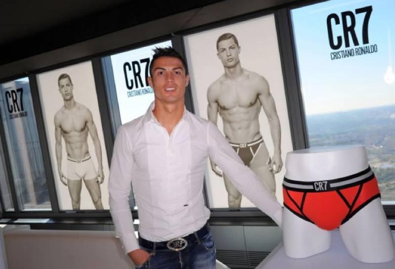 Jugador se puso la ropa interior de Cristiano para enfrentarlo – Publimetro  Colombia