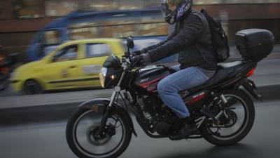 Ya hay más motos que personas: RUNT reveló como se mueven los colombianos