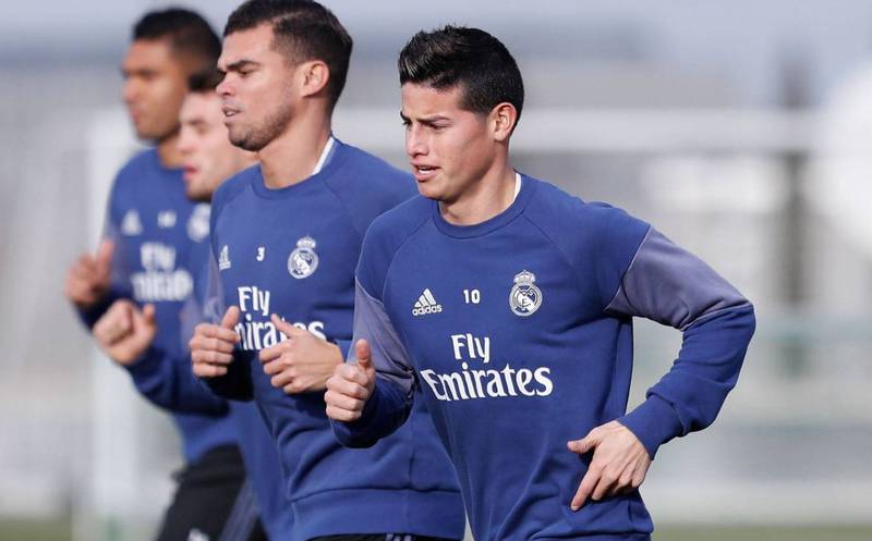 James Rodríguez volvió al entrenamiento con Real Madrid