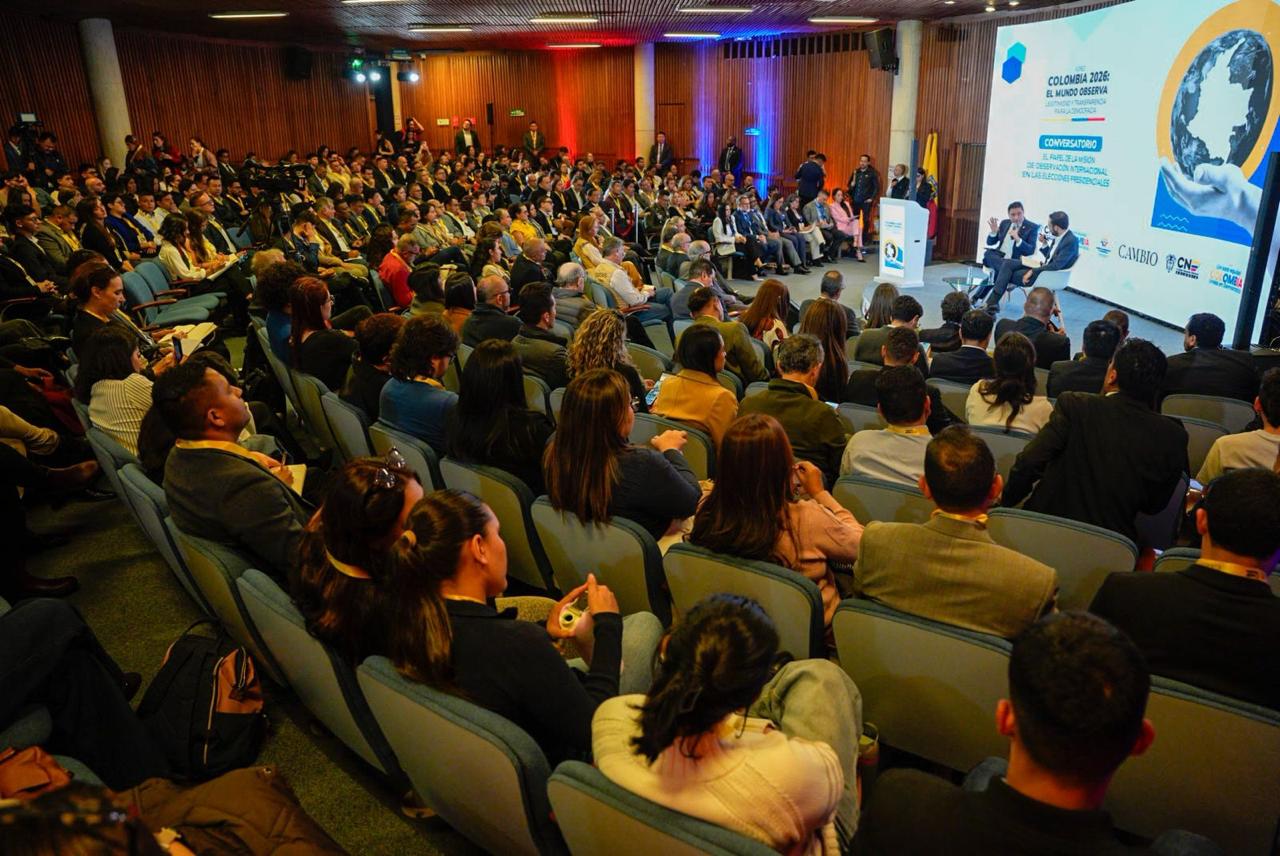 Nunca antes tantas miradas sobre una elección: más de 800 observadores internacionales acompañarán las presidenciales