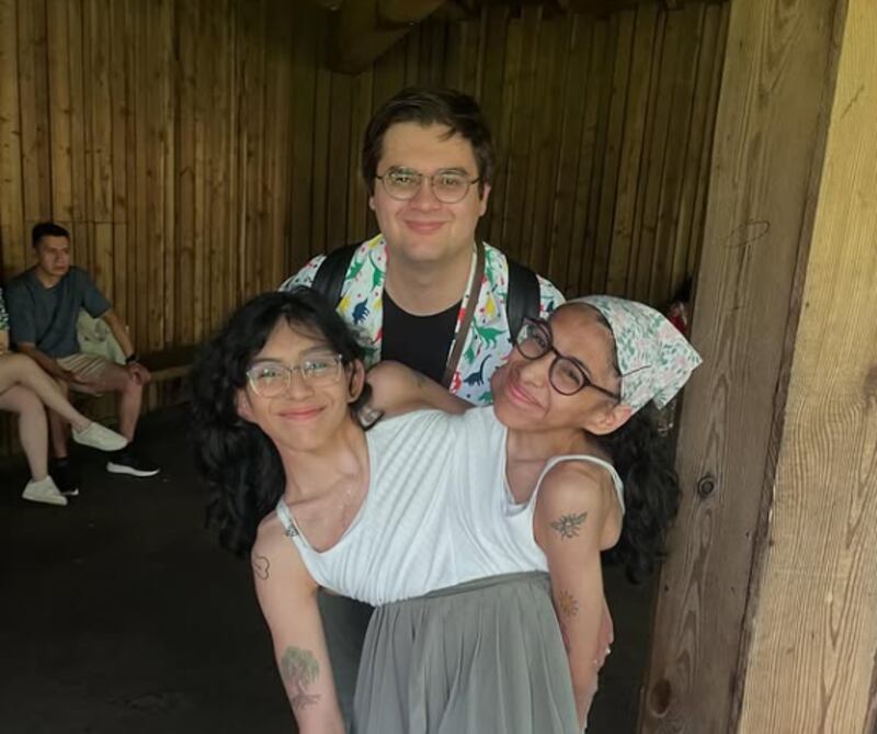 Carmen y Lupita Andrade