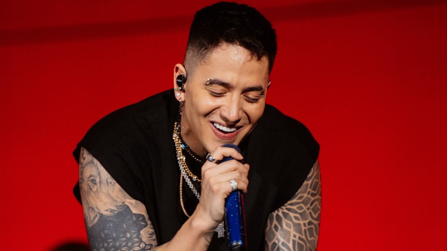 El cantante Andy Rivera llenó de emotividad a quienes lo han acompañado en el proceso de recuperación.