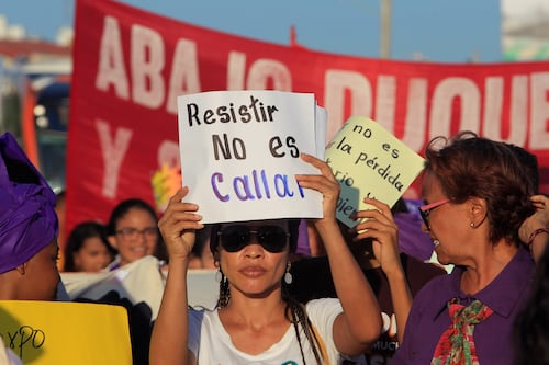 Conmoción por nuevo feminicidio en Colombia: hombre asesinó a su expareja, docente de filosofía y luego se quitó la vida