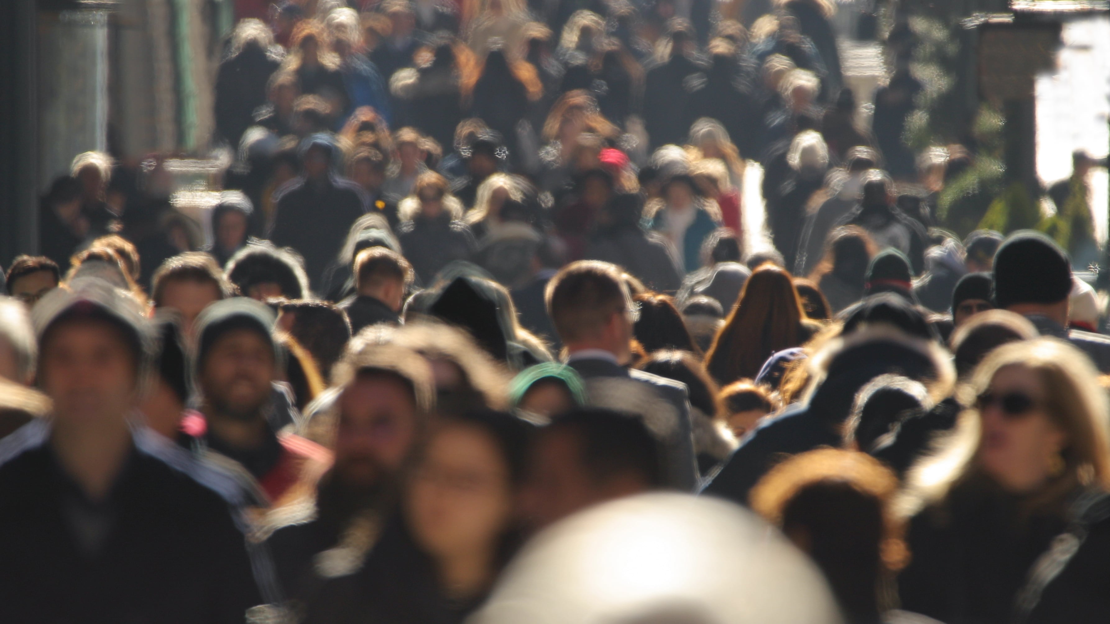 La población de América Latina representa hoy el 8.2% de la población mundial. Se proyecta que la región alcanzará su población máxima en 2056.