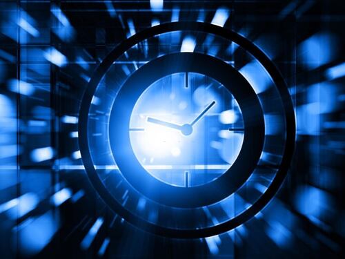 Los viajes en el tiempo sí existen: esta es la teoría de un político de Estados Unidos