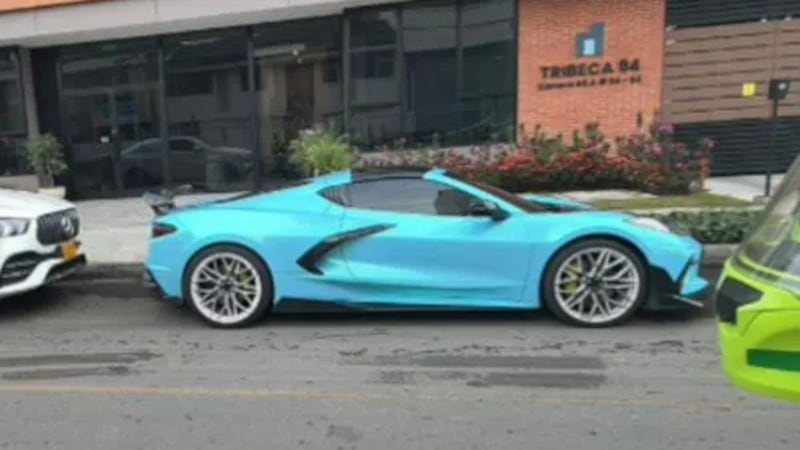 Revelan quien es el verdadero dueño del lujoso carro que desafió a la Policía en Bogotá