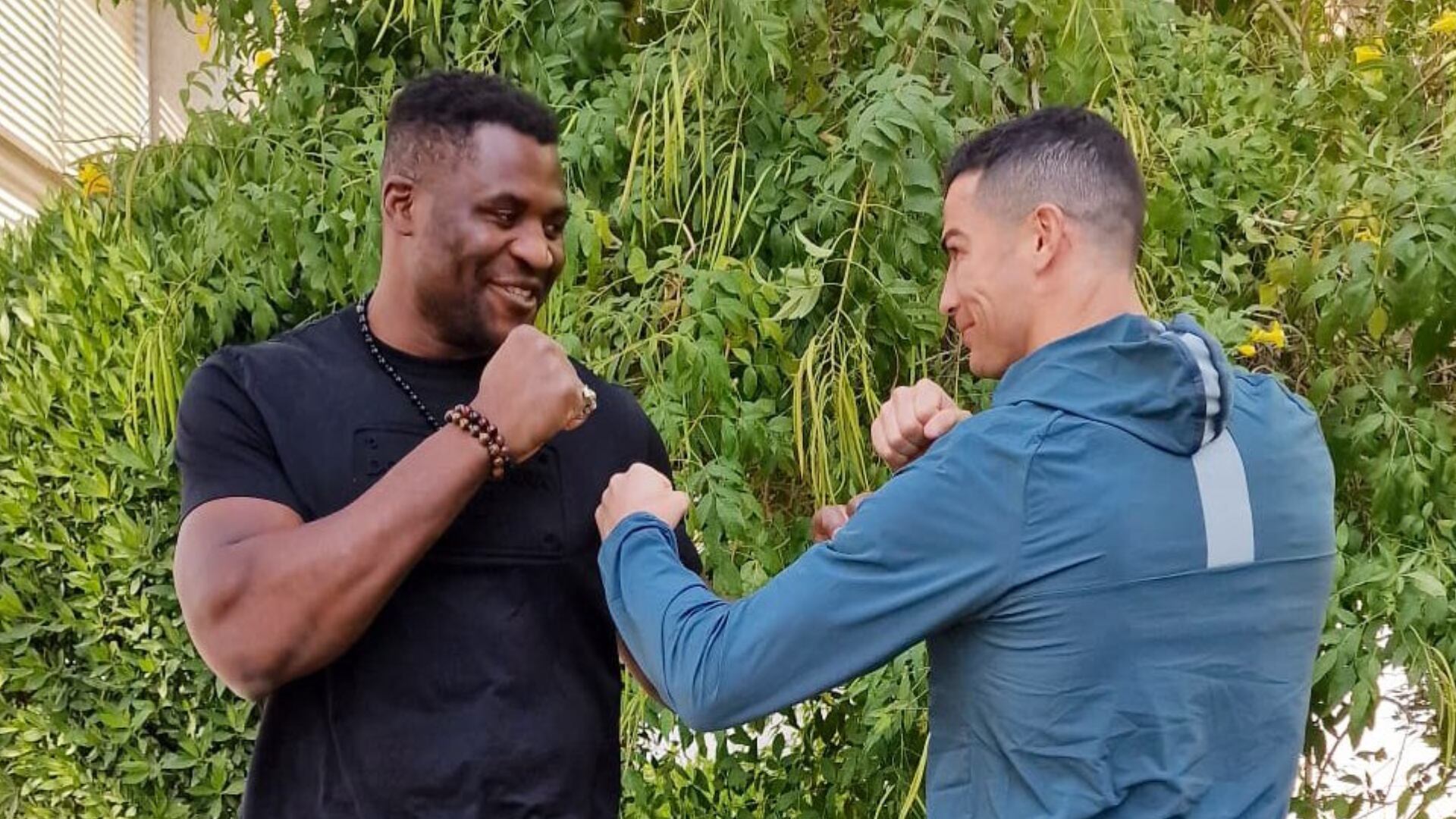 La foto de Cristiano Ronaldo con un campeón mundial de UFC