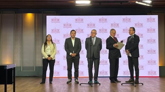 Ministro de Justicia anuncia lista de nombres de jóvenes de la Primera Línea que saldrán de prisión.