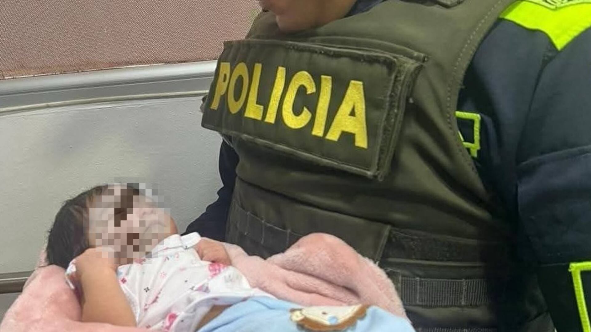 Bebé encontrada en basurero en Montería