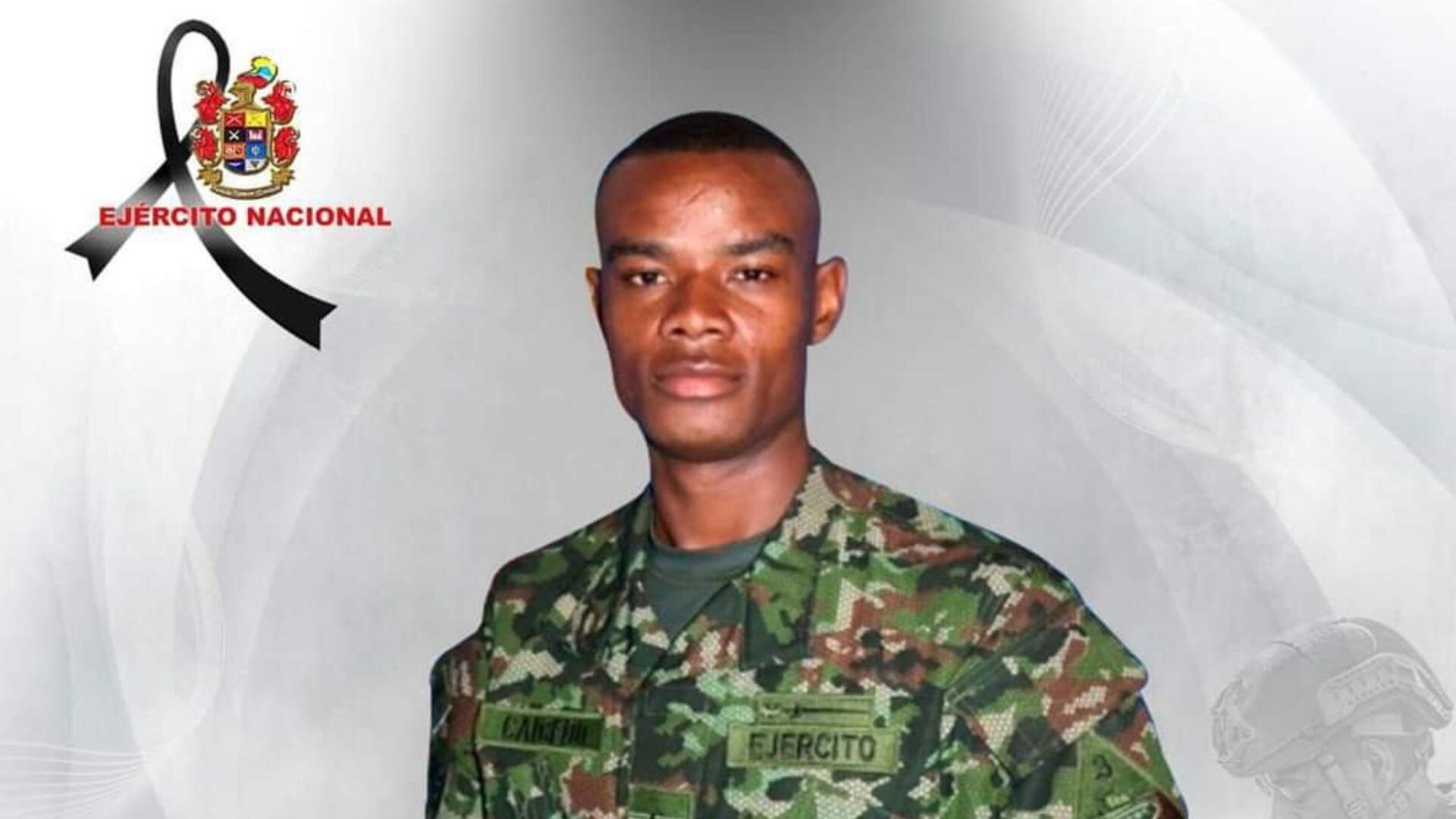 Soldado muerto tras intentar cruzar un río.