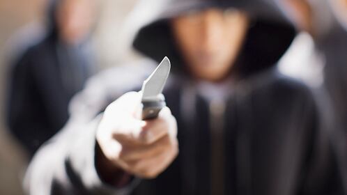 Acabó con su vida a puñaladas porque no le quiso dar dinero en Quito