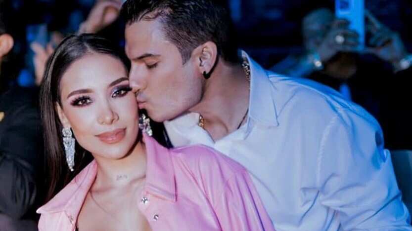 Con un divertido video la bella Luisa Fernanda W mostró a sus seguidores el lado más íntimo del cantante Pipe Bueno.