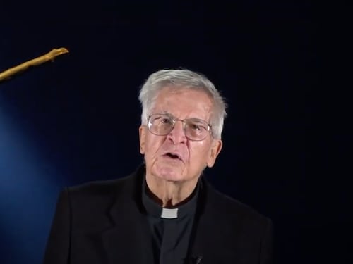 ¿Alcanzó a verlo? Así lucía el Padre Diego Jaramillo en sus primeras apariciones en el Minuto de Dios