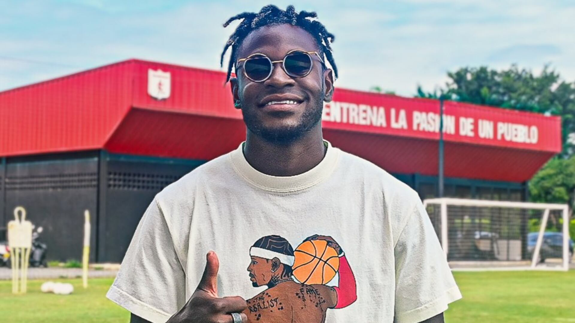 Duván Zapata en la sede del América de Cali