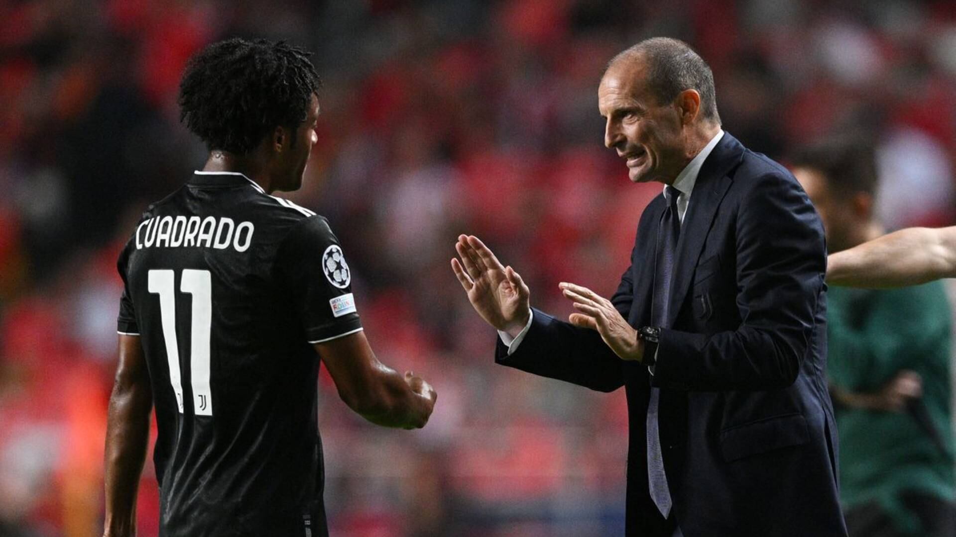 Regaño de Massimiliano Allegri a Juan Guillermo Cuadrado en Benfica vs. Juventus