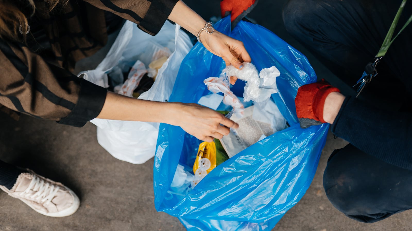 Plásticos de un solo uso