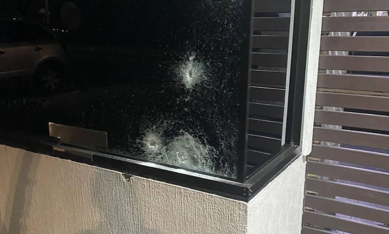 Fachada del edificio de Andrés Escobar.