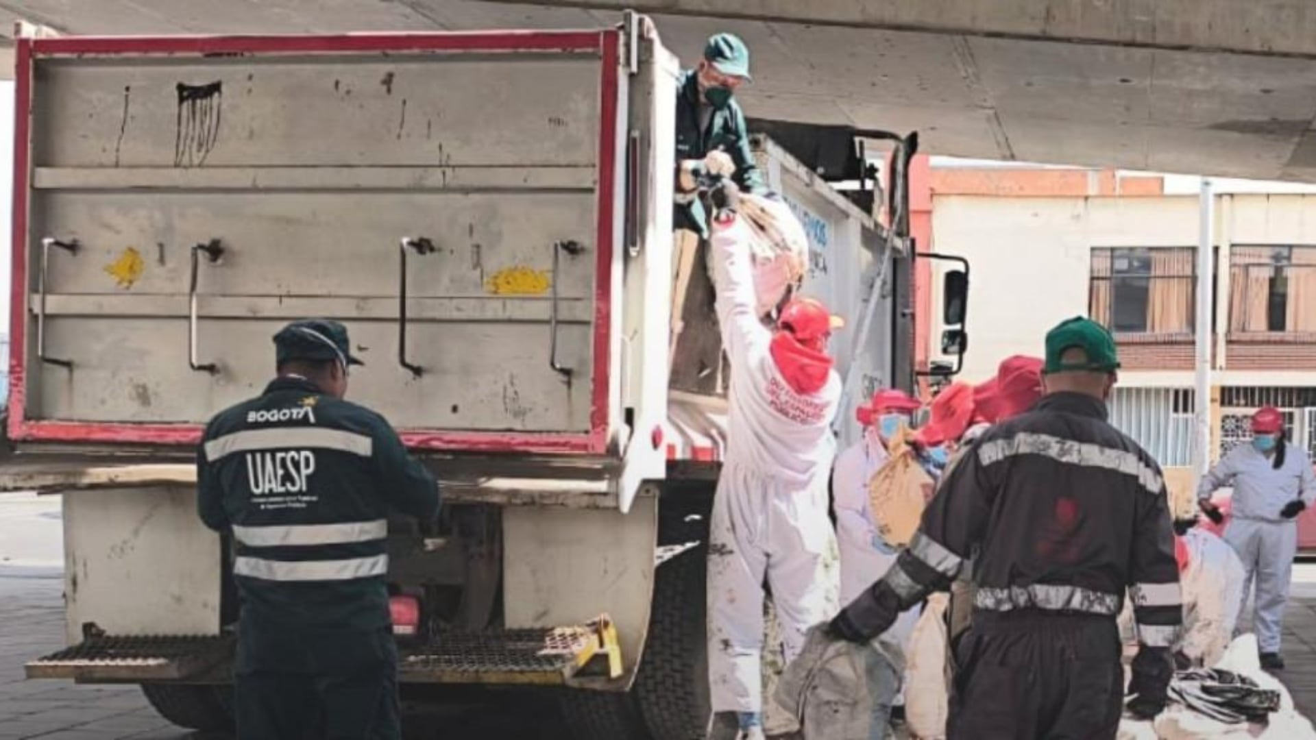 Ecopuntos en Bogotá: fechas y localidades para llevar muebles y escombros del 10 al 14 de noviembre de 2025