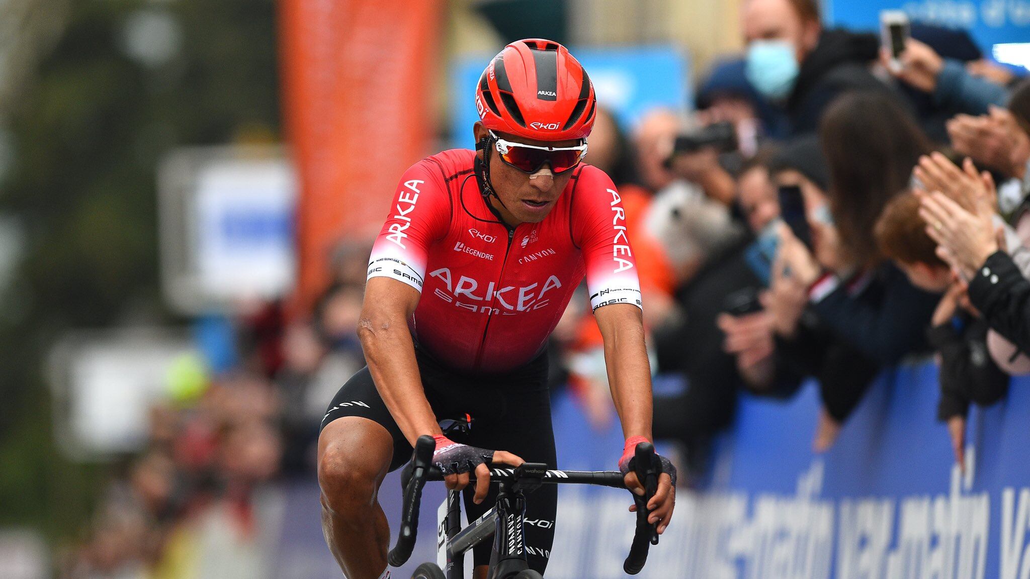 Nairo está empatado en el liderato y va por su segundo título del año