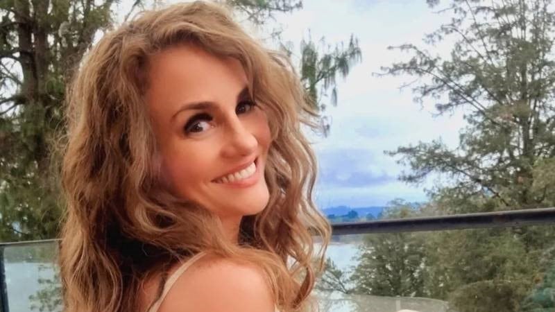 Con mucha sensualidad Aura Cristina Geithner contó lo que le gusta del novio y lo que detesta del marido.