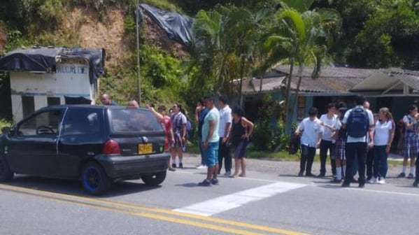 Niñas salían a comprar comida y fueron atropelladas en Santander